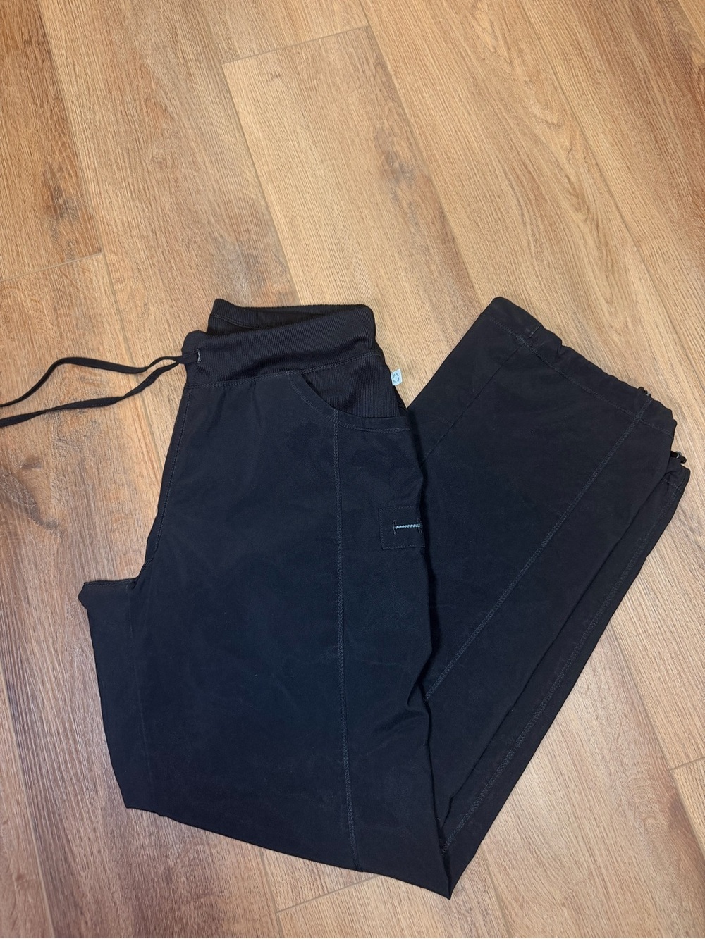 Cherokee Infinity Black Scrub Pants Medium Jogger Utility Stretch Nurse Medical
